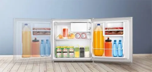 Kelvinator Grey, Mini Refrigerator 45 litres 2 Star Single Door, Silver Grey KRC-B060SGP 45 L, Single Door, 2 Star, Frost Free, Refrigerator